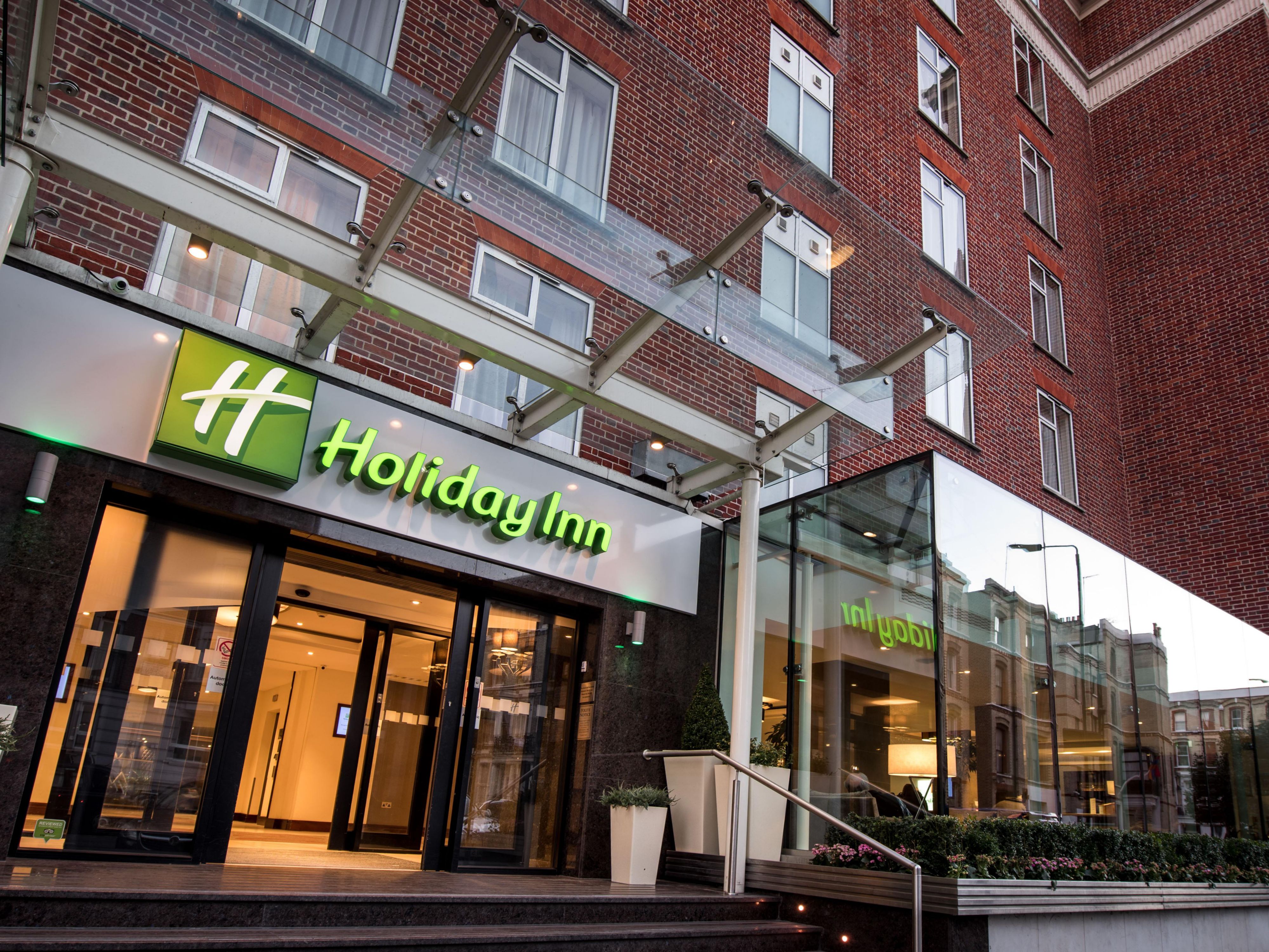 Holiday Inn Londres Kensington High St. Description et photos de l
