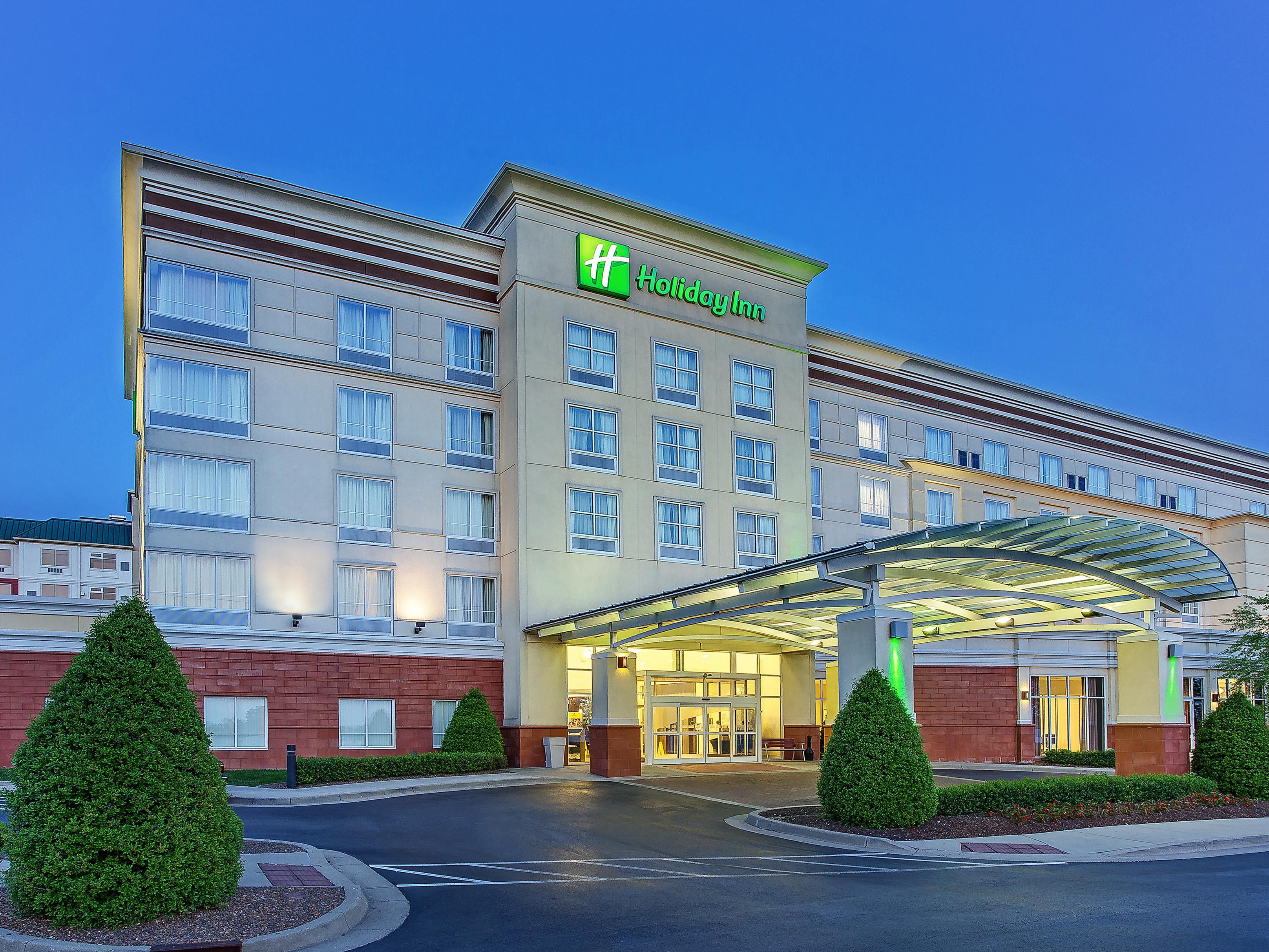 Louisville, KY Hotel - Holiday Inn Louisville Airport Hotel