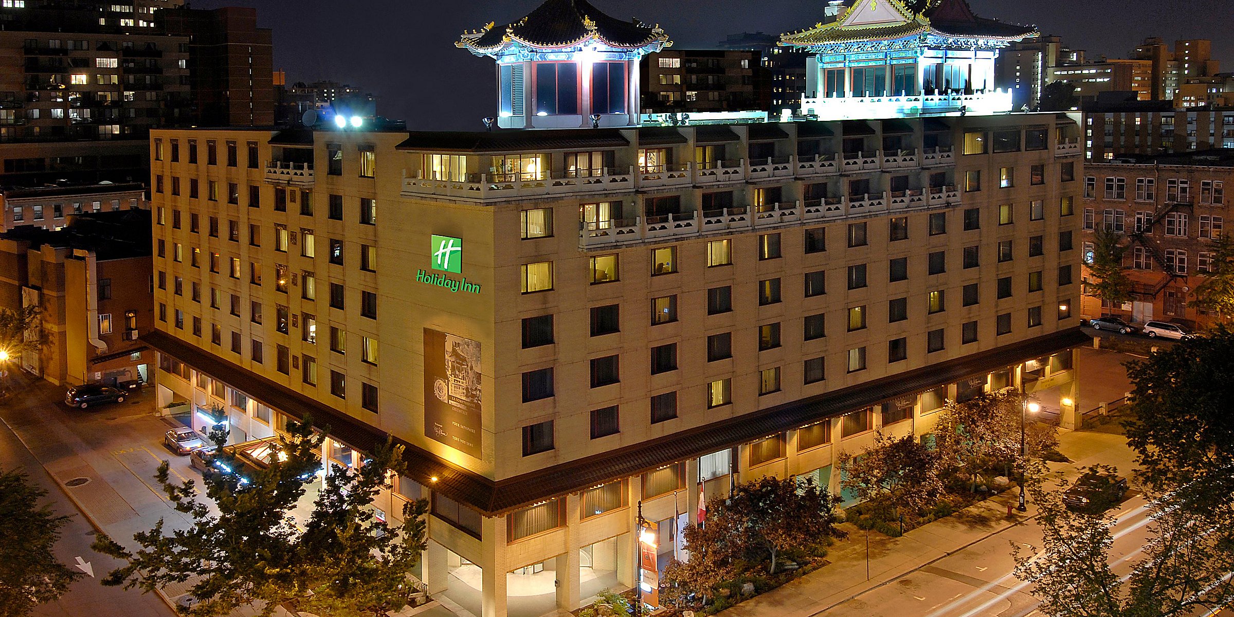 Holiday Inn Montreal Centreville Downtown Hotel By Ihg