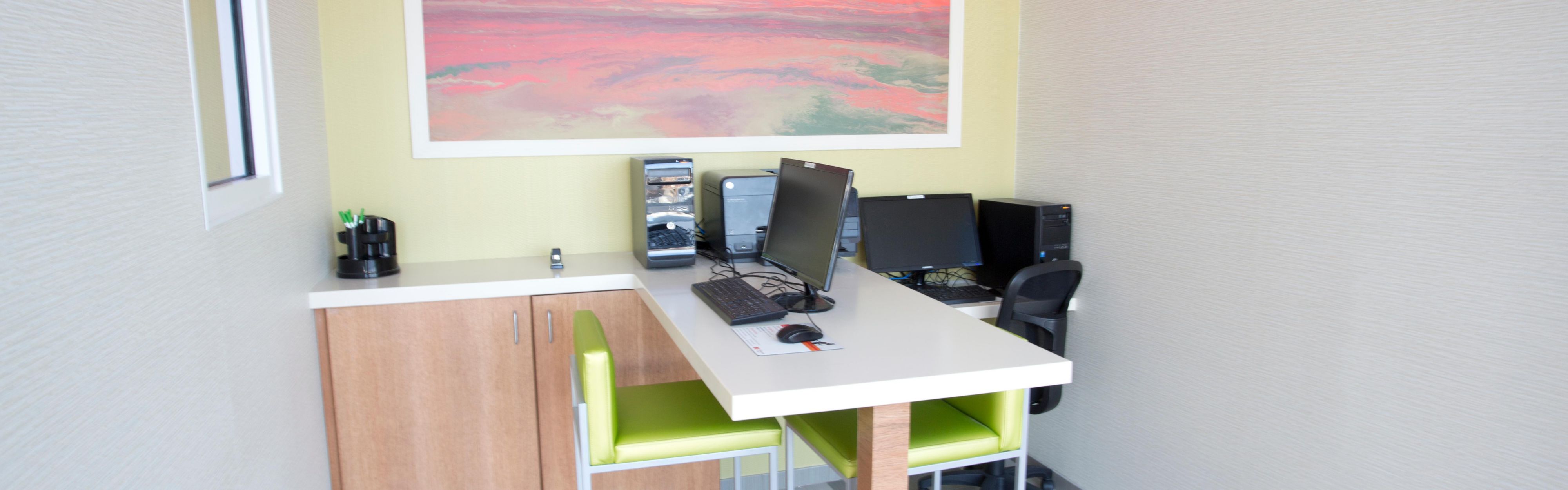 Holiday Inn Morgantown University Area Free Internet More