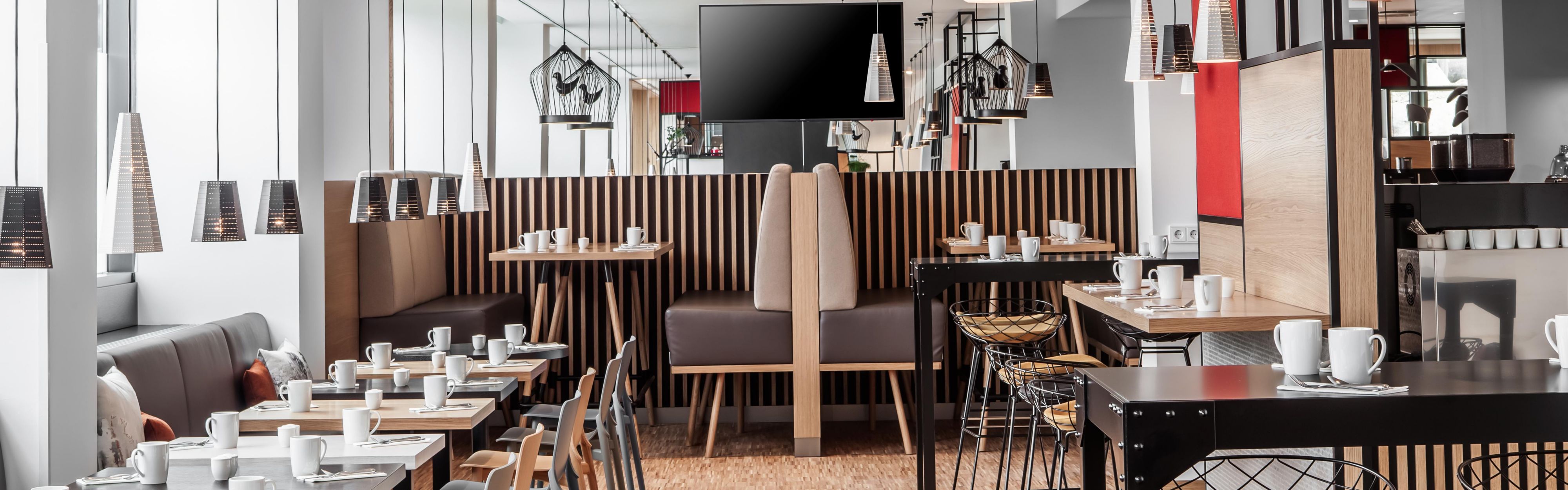 Restaurants Near Holiday Inn Munich Leuchtenbergring