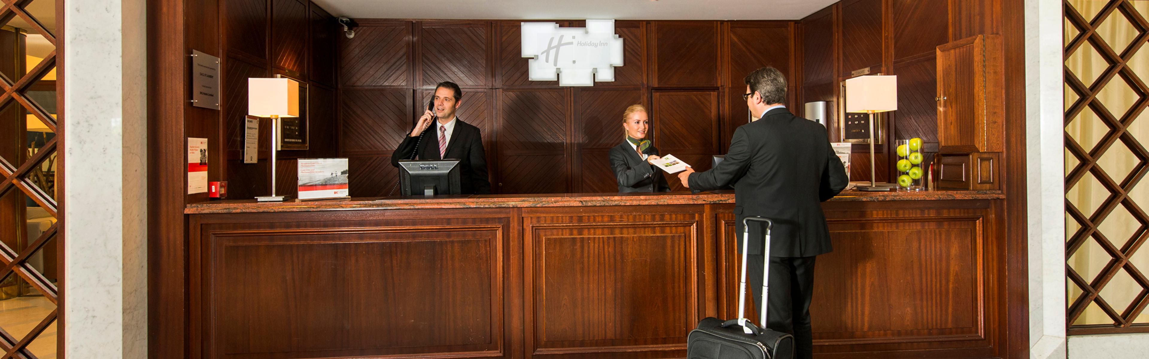 Airport Hotel Holiday Inn Nice Saint Laurent Du Var