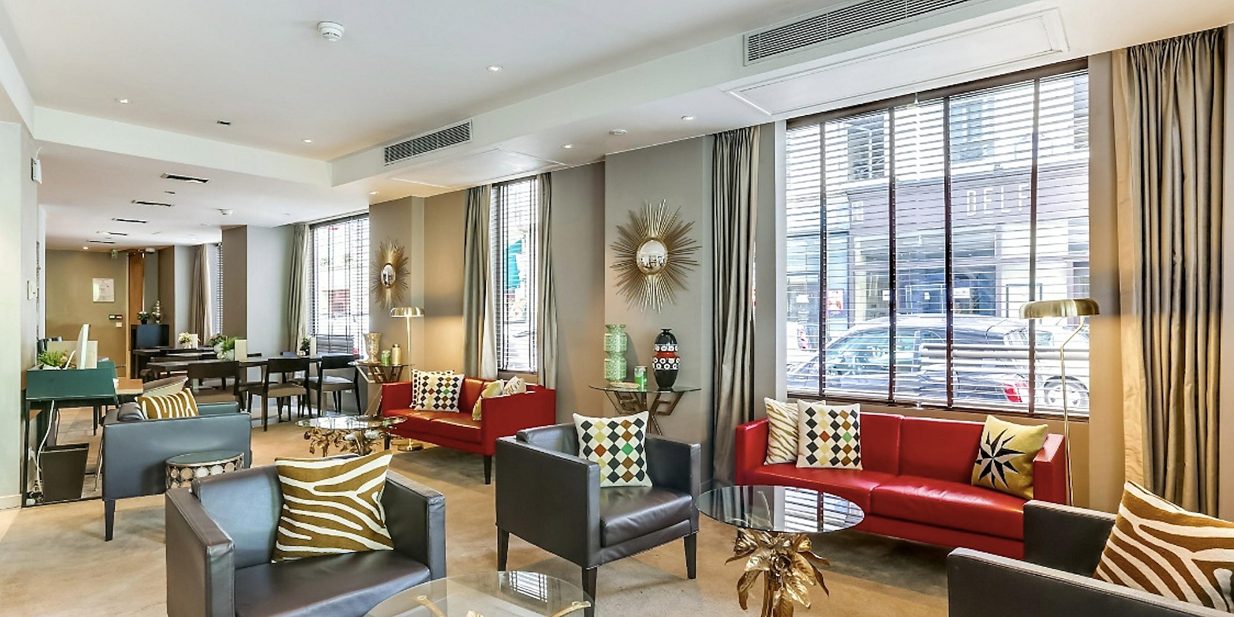 8th Arrondissement Downtown Paris Hotel Holiday Inn Paris Elysees