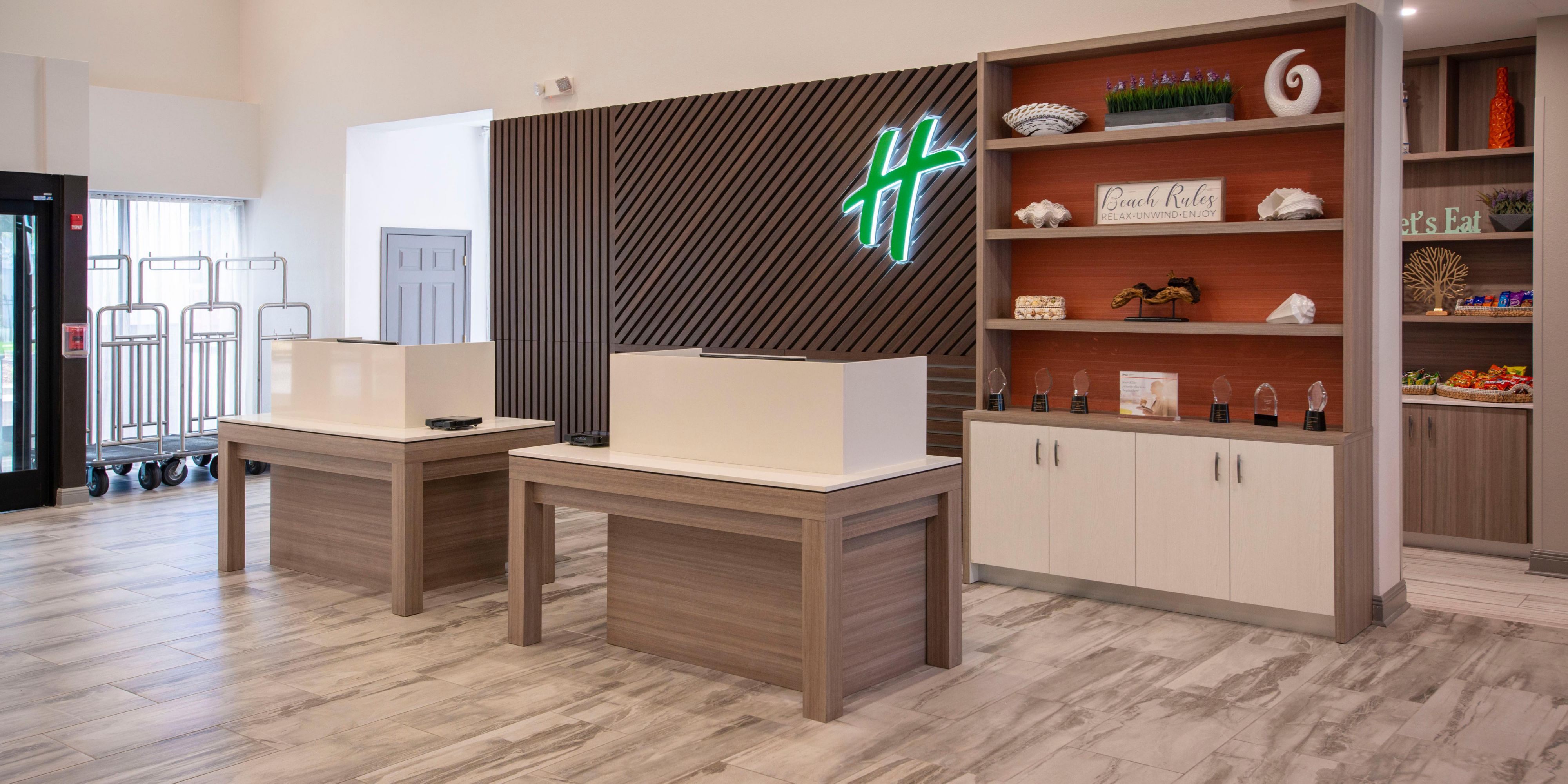 Pet Friendly Hotel Near Uwf Holiday Inn Pensacola University Area