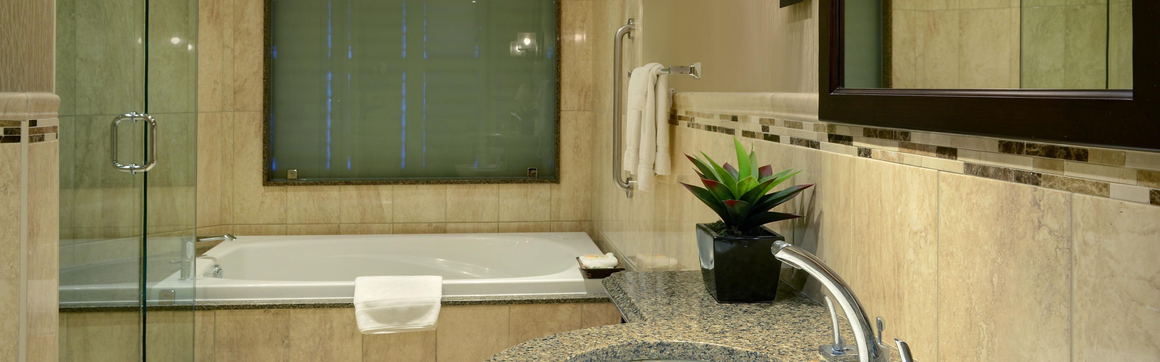 Holiday Inn Peterborough Waterfront Room Pictures Amenities