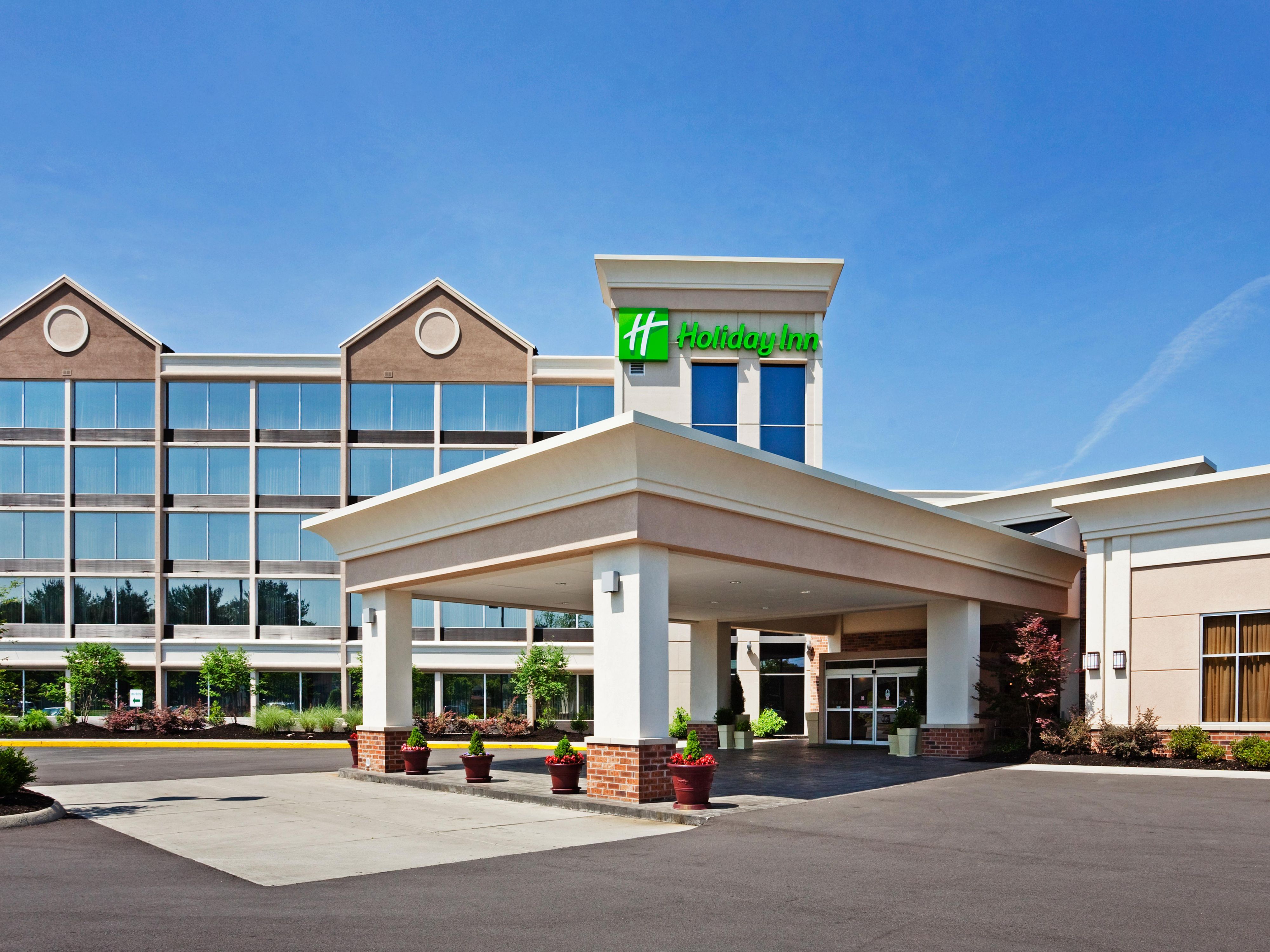 Pigeon Forge TN Hotels Holiday Inn Hotel Suites   Holiday Inn Pigeon Forge 4042162345 4x3