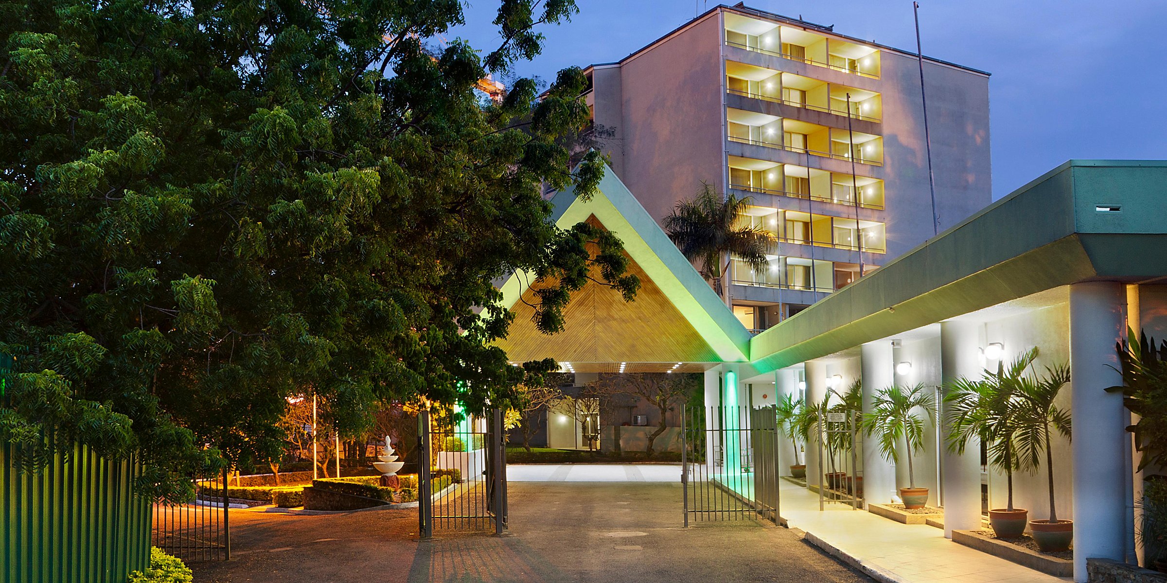 Holiday Inn Port Moresby Hotel By Ihg - 