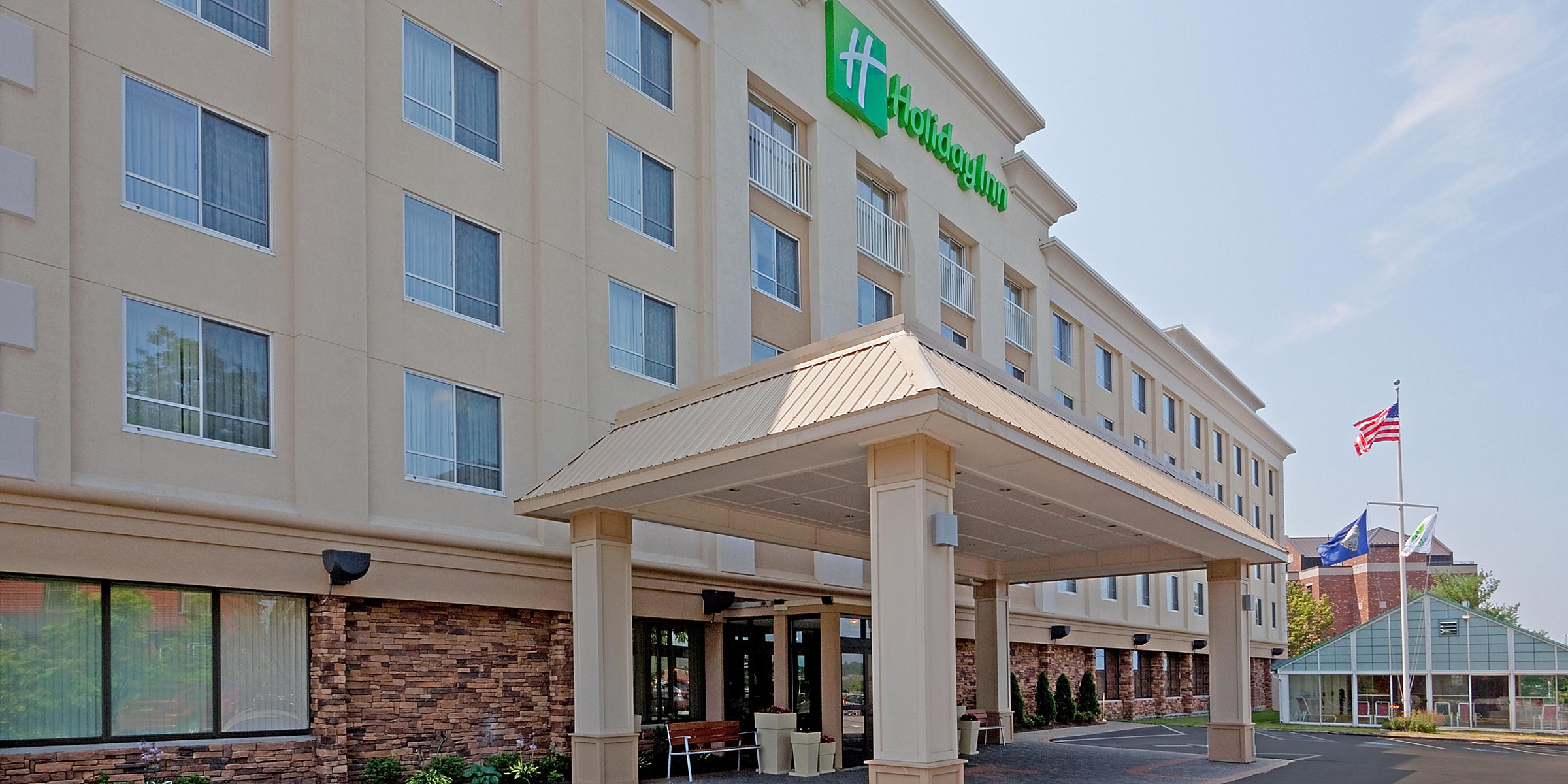 Family Friendly Downtown Portsmouth Nh Hotels Holiday Inn