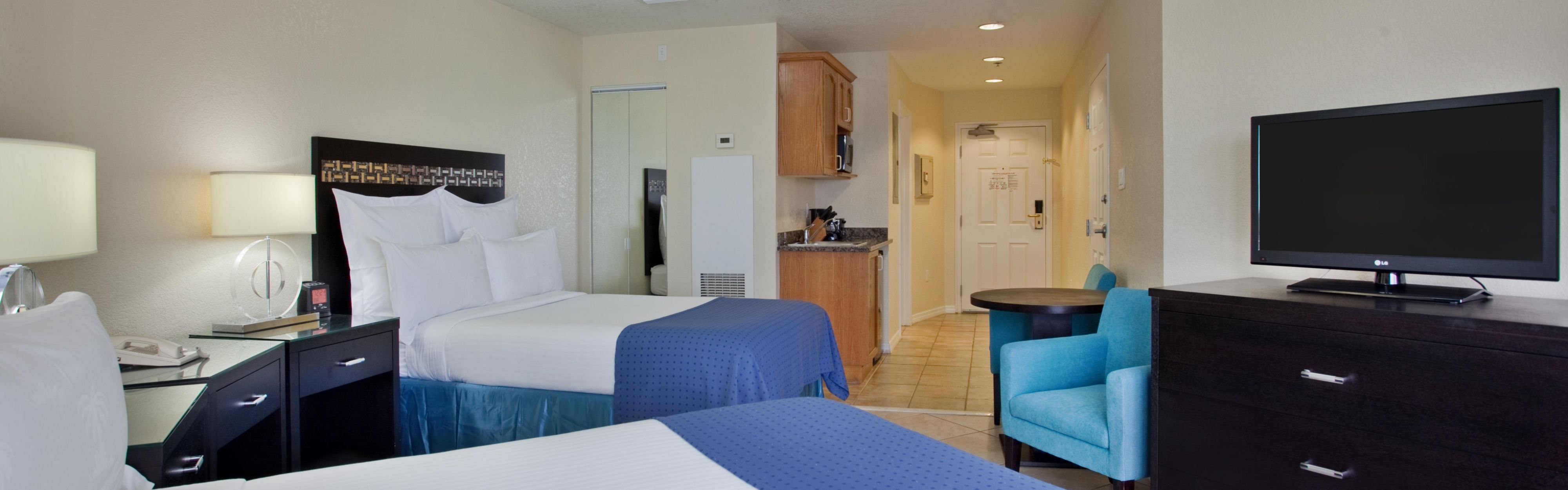Holiday Inn Resort Grand Cayman Room Pictures Amenities