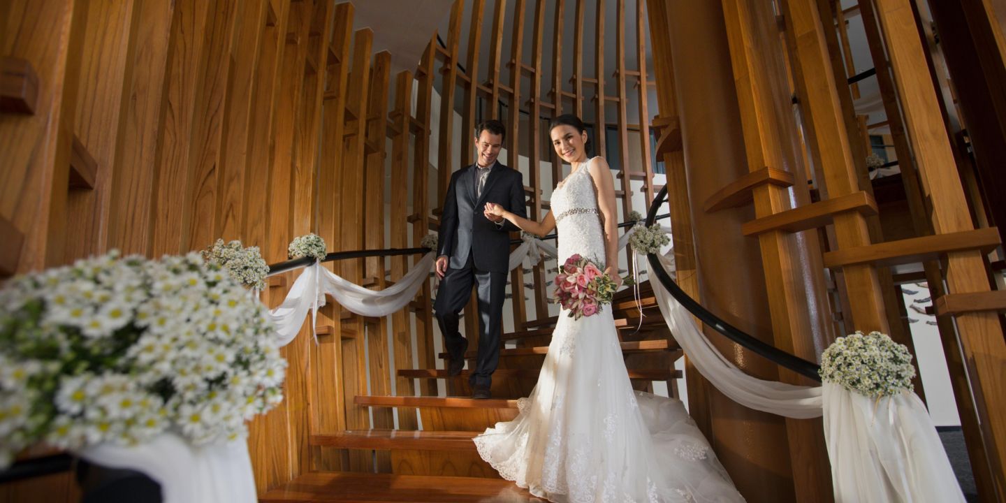 Wedding couple on stair case 