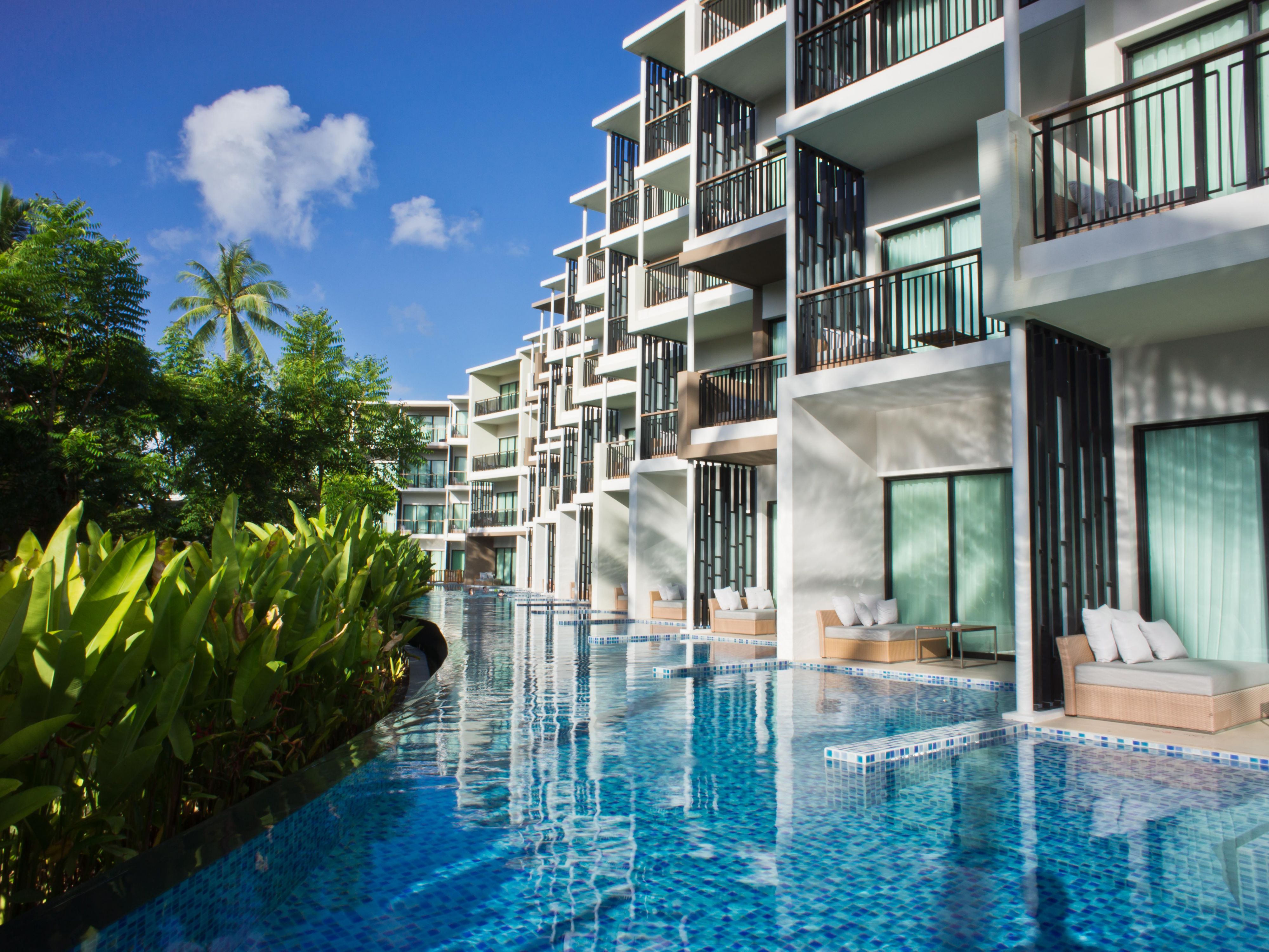 Holiday пхукет. Holiday Inn Resort Phuket mai Khao Beach. Holiday Inn Resort Phuket mai Khao Beach 4. Холидей ИНН Тайланд Пхукет май Кхао. Melia Phuket mai Khao 5*.