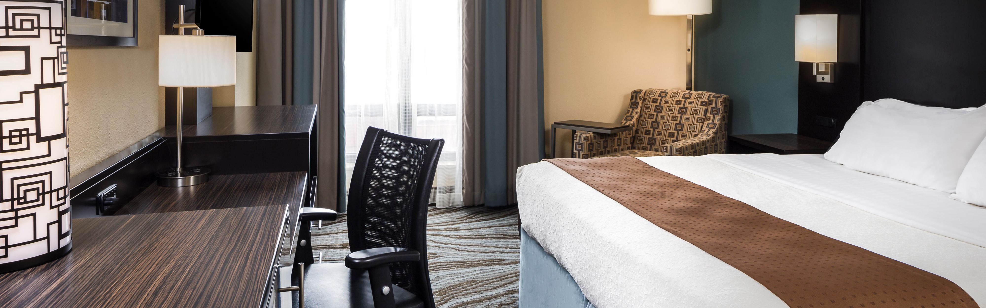 Holiday Inn Rock Island Quad Cities Room Pictures