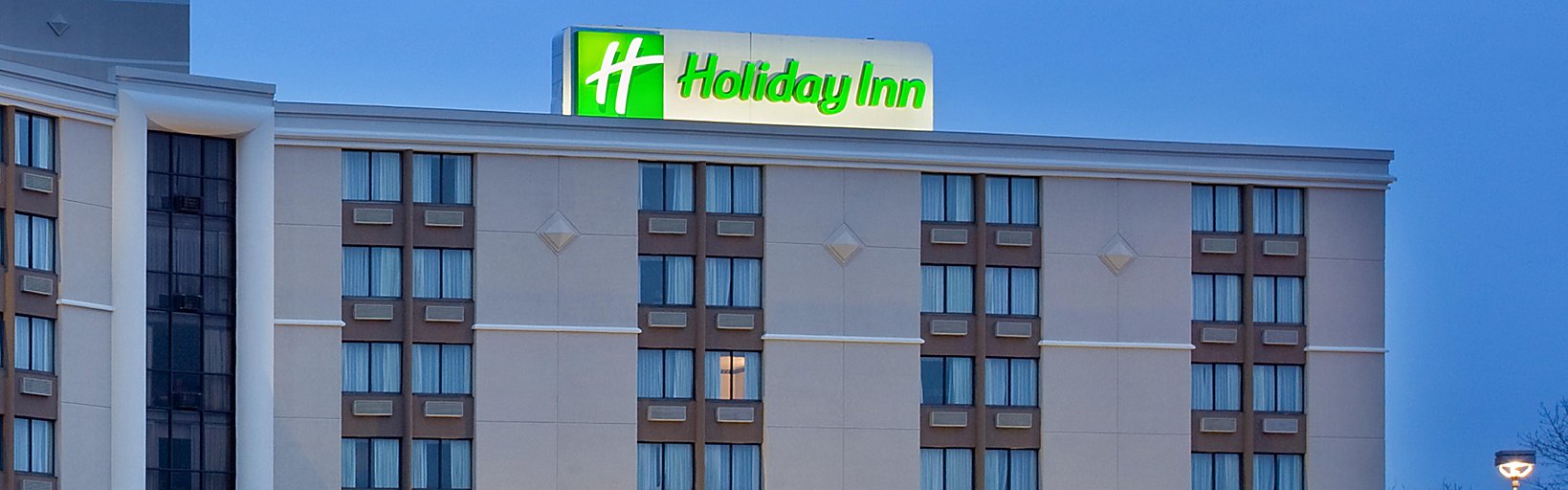 Kid Friendly Hotels In Rockford Il Holiday Inn Rockford I 90 Rt