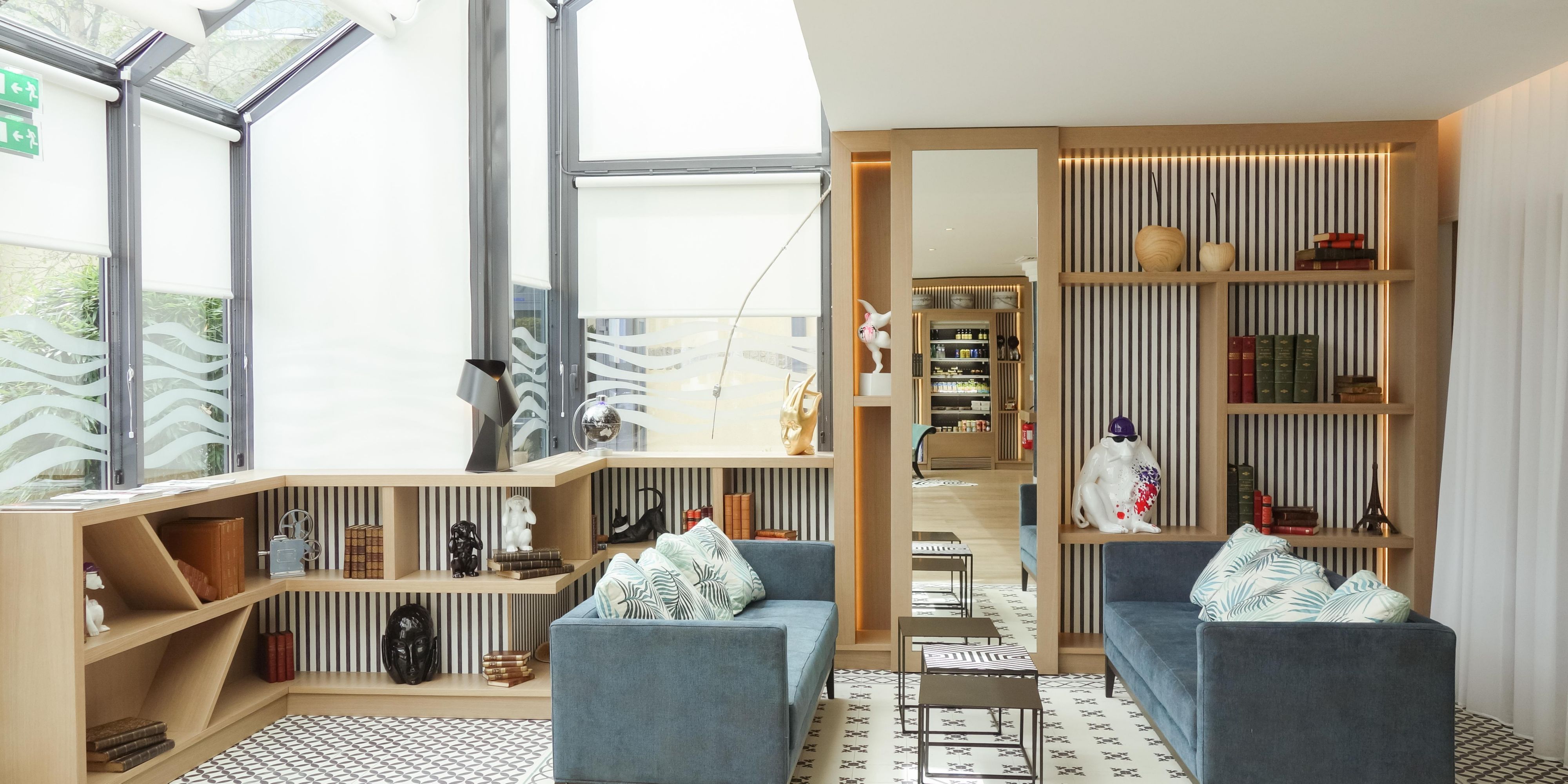 Family Friendly Hotels Near Cdg Airport Holiday Inn Paris