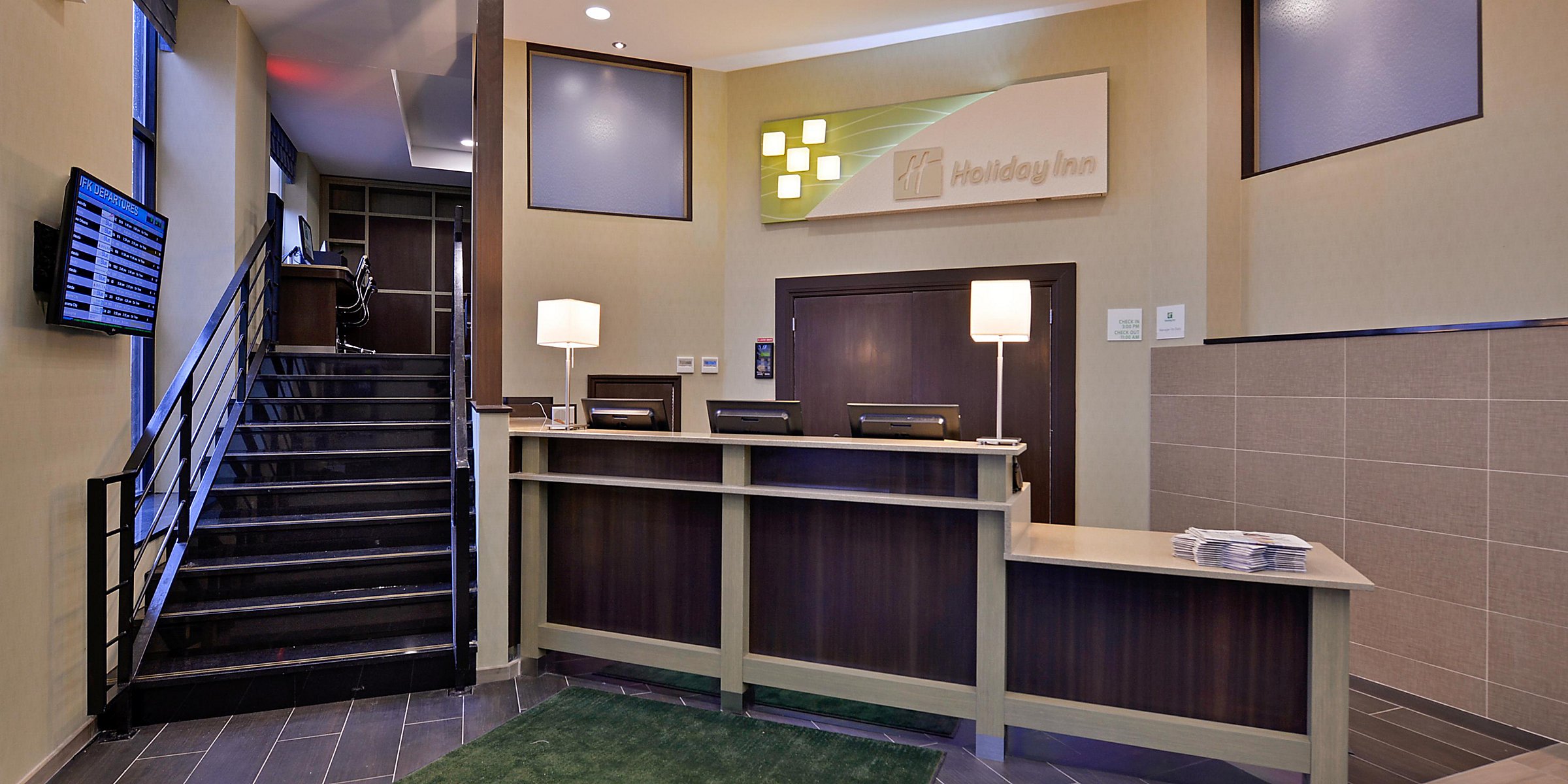 Jfk Airport Hotels In Queens Nyc Holiday Inn New York Jfk Airport