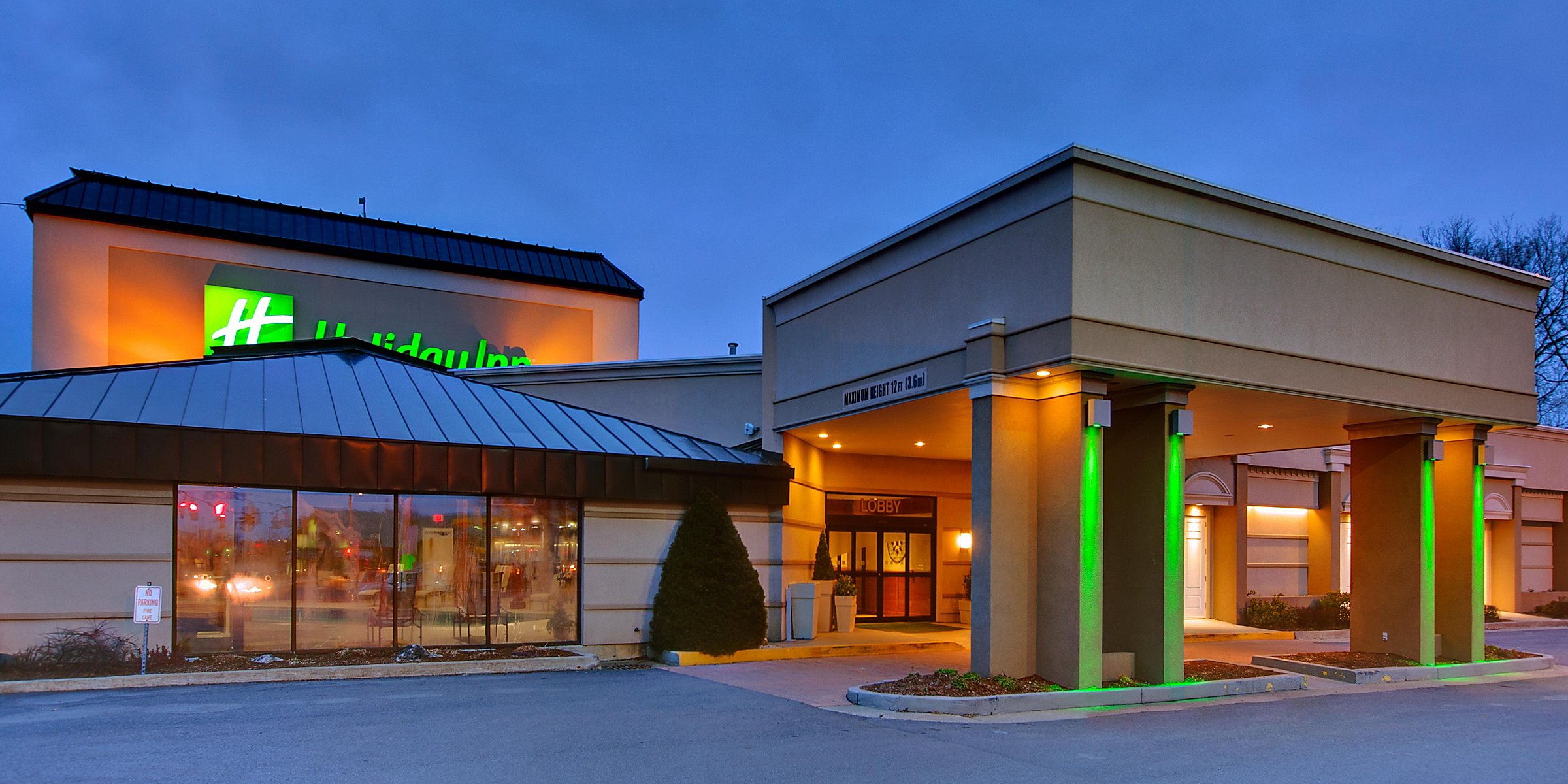 Burlington Vt Hotels Near Airport Holiday Inn Burlington
