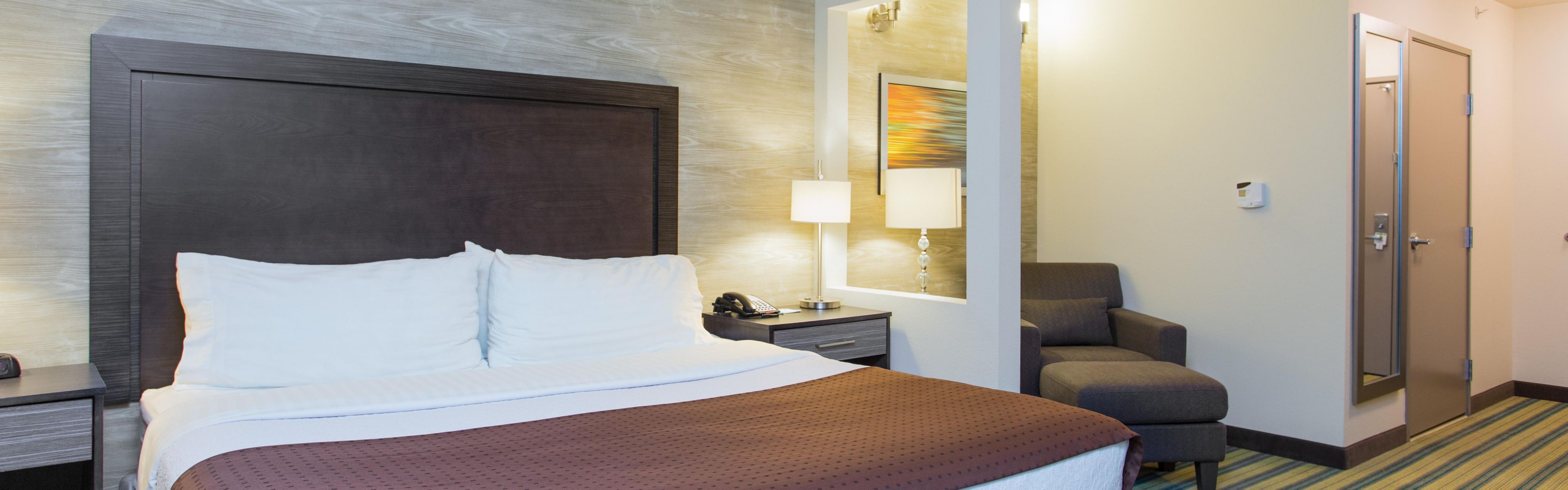 Holiday Inn Texarkana Arkansas Conv Ctr Room Pictures Amenities