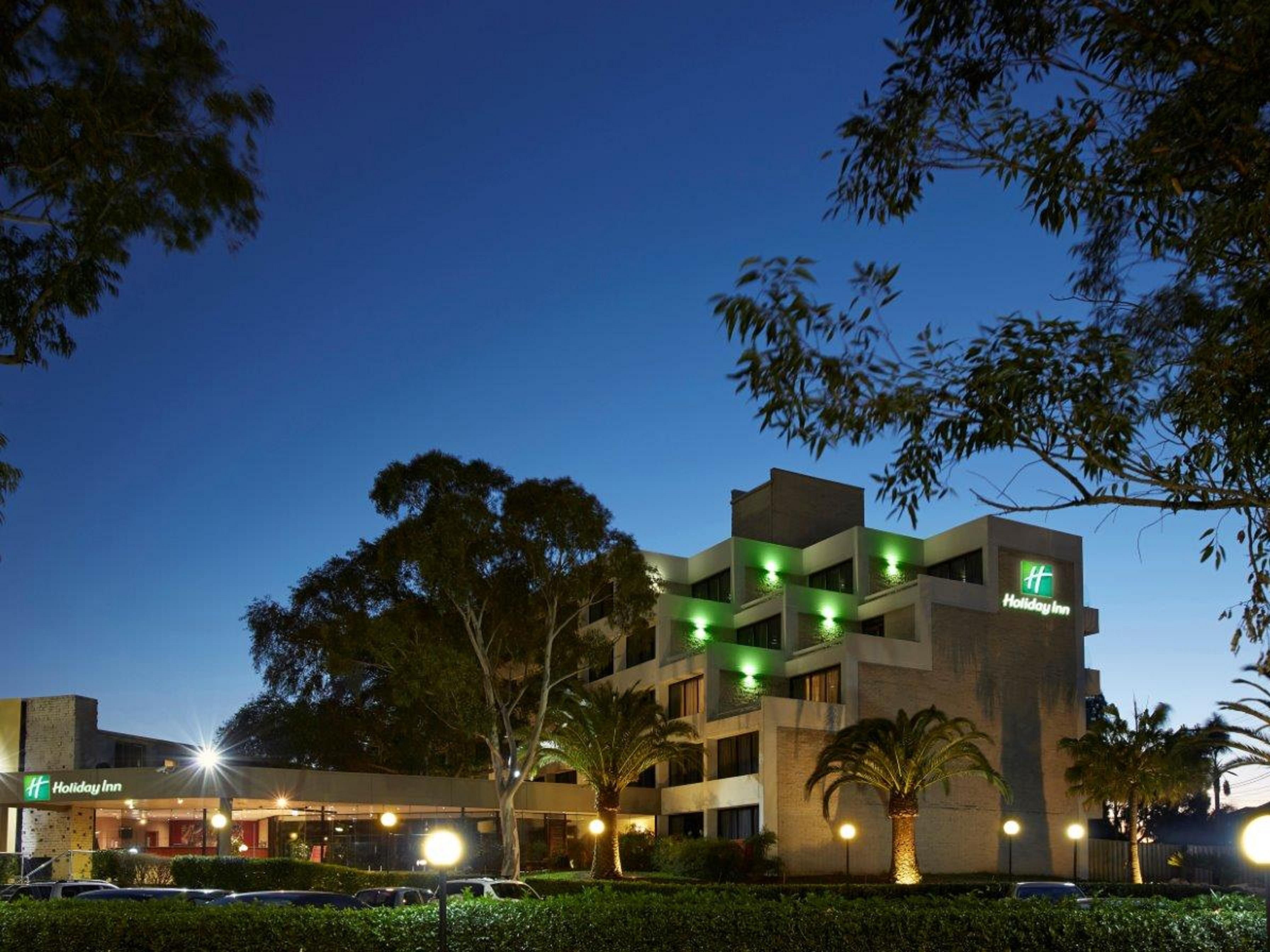 Holiday Inn Warwick Farm Hotel by IHG