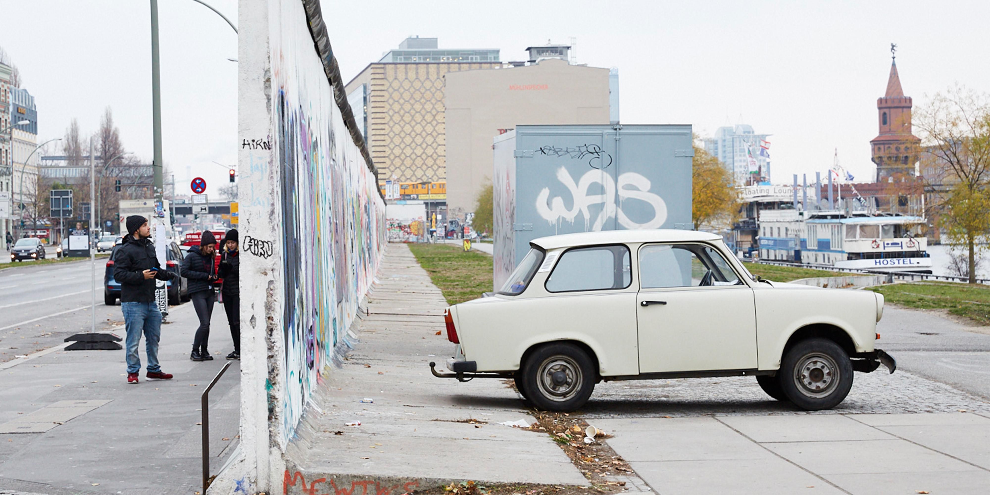 Berlin Hotels Near East Side Gallery Hotel Indigo Berlin East
