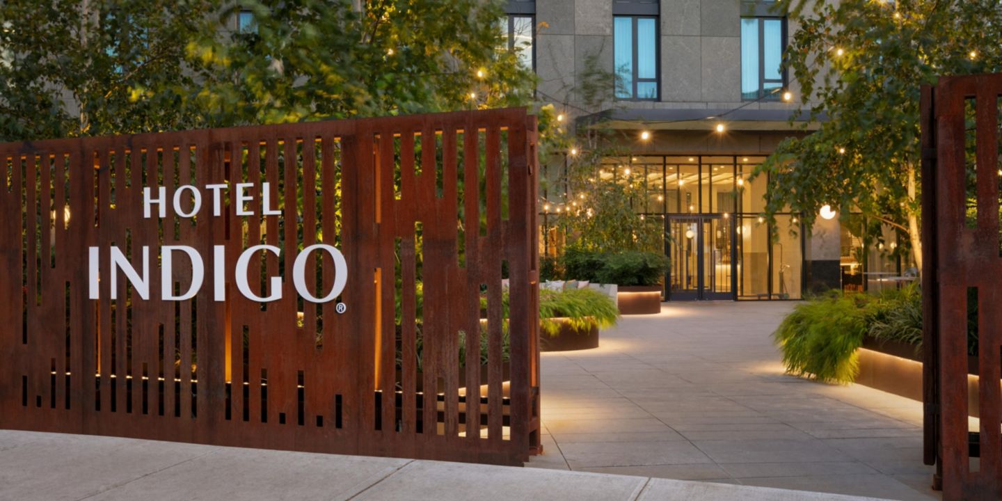 PetFriendly Brooklyn Boutique Hotels in New York Hotel Indigo