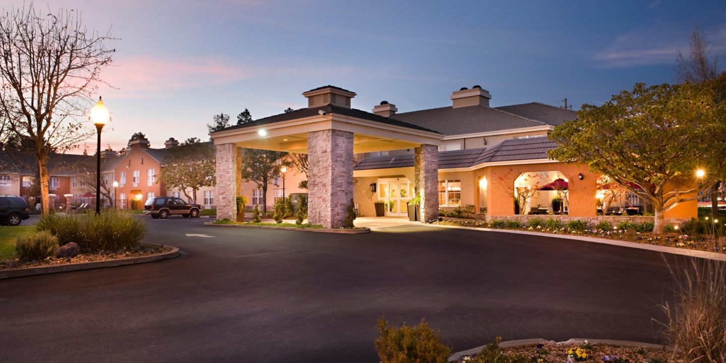 Hotel Indigo Napa Valley 5179696710 2x1?wid=1440&fit=fit,1