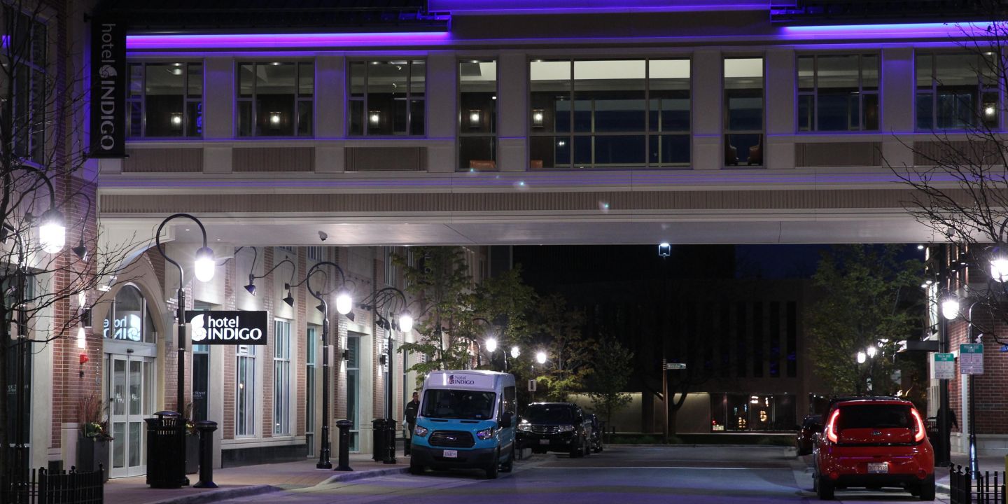 Naperville Hotels Hotel Indigo Naperville Riverwalk in Hutchinson