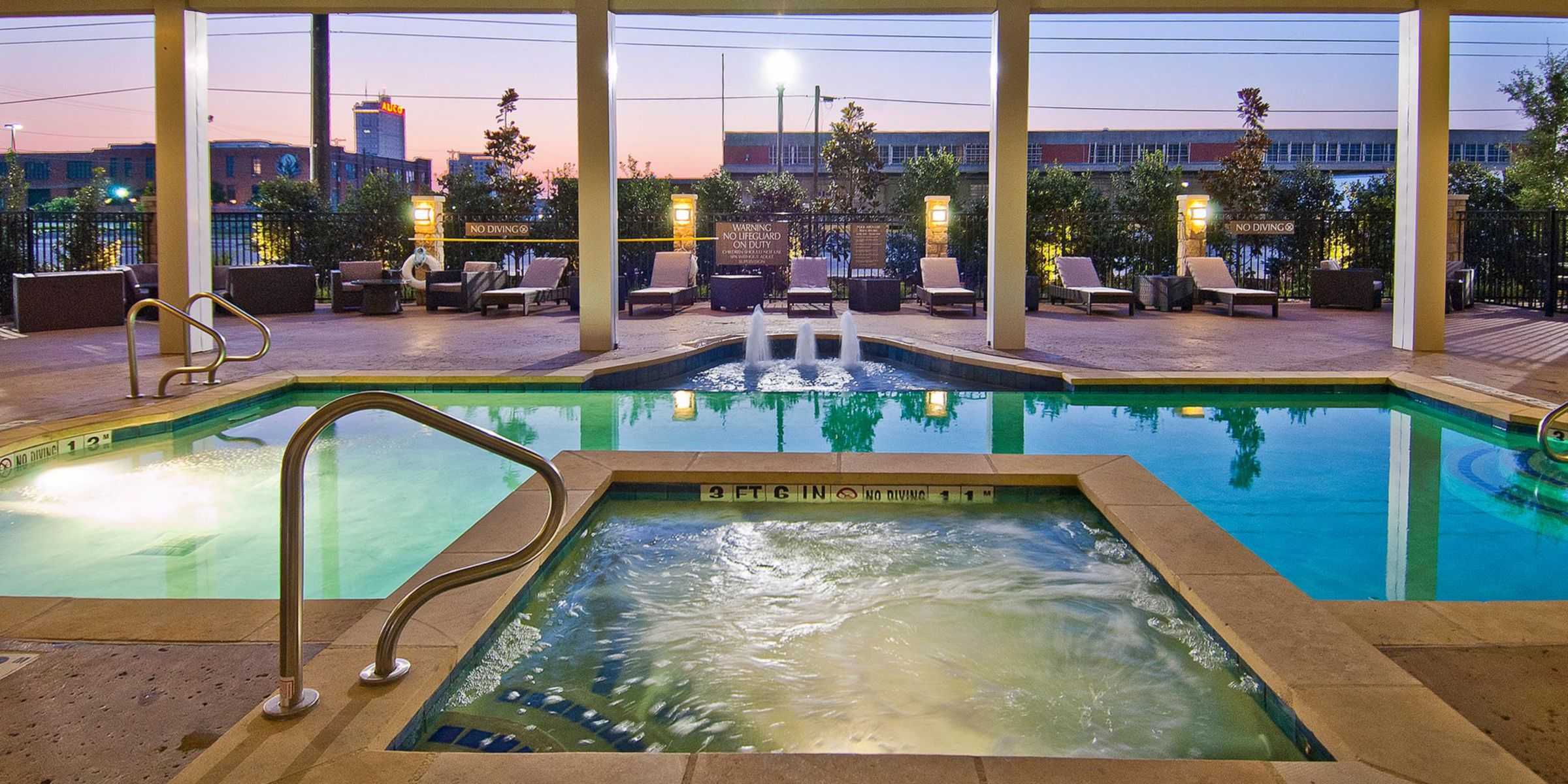 Pool at Hotel Indigo Waco-Baylor. #hotelindigo #waco #pool