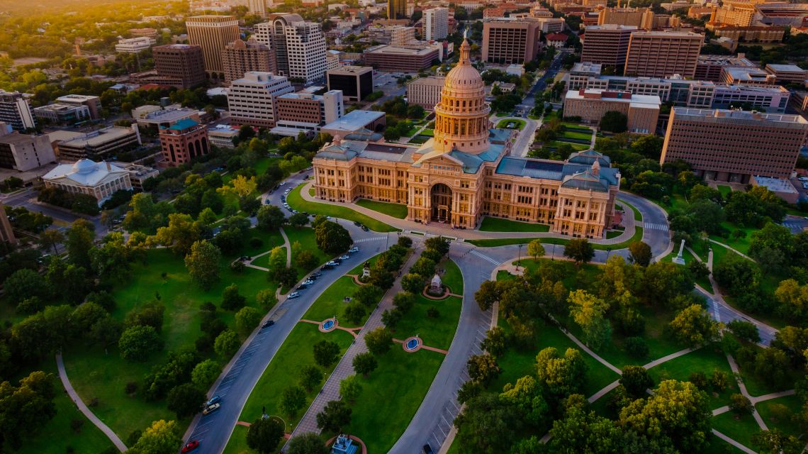 Book Austin, TX hotels