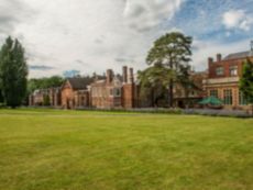 Independent (SPHC) Wotton House in London, United Kingdom