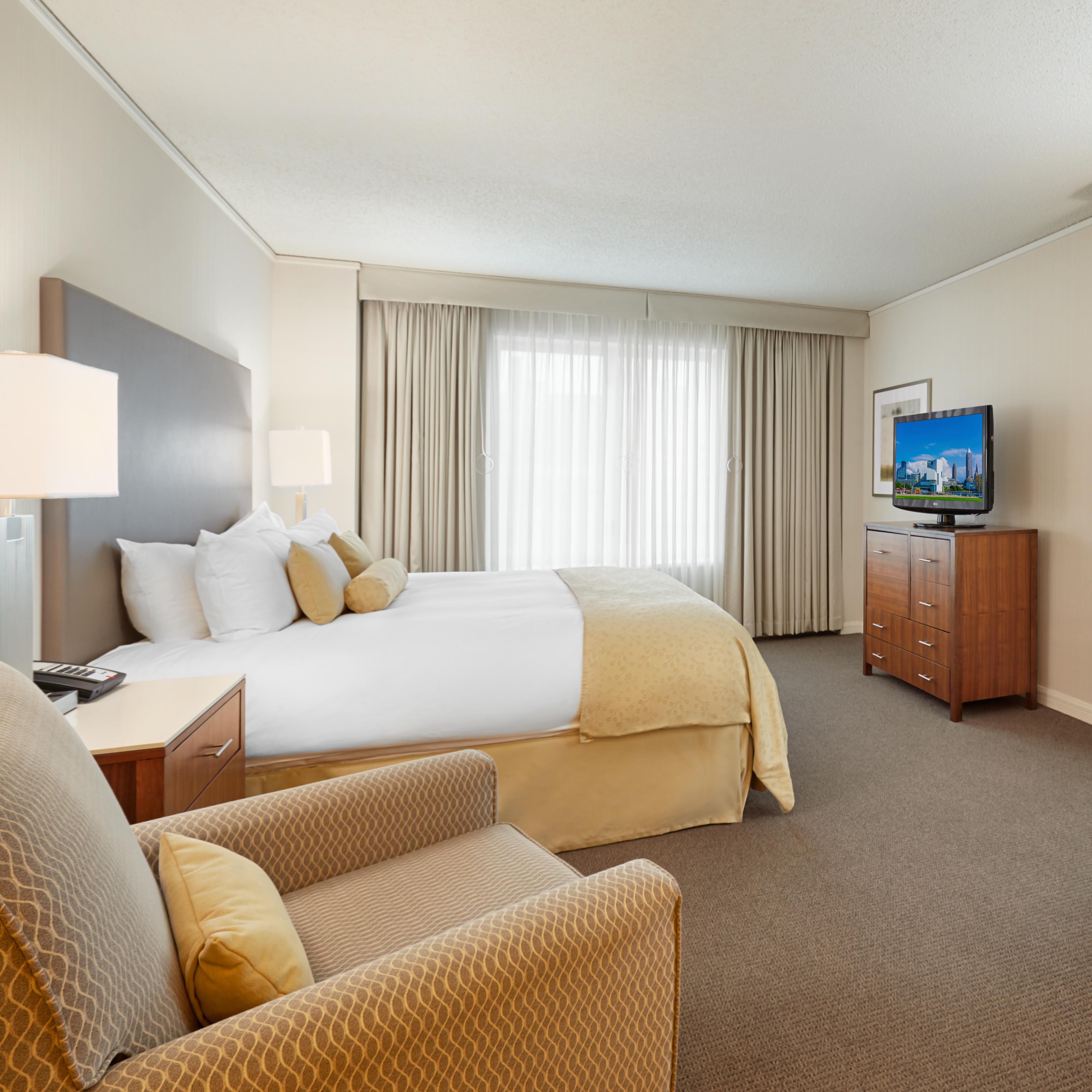 Luxury Suites Hotel Near Cleveland Clinic Intercontinental