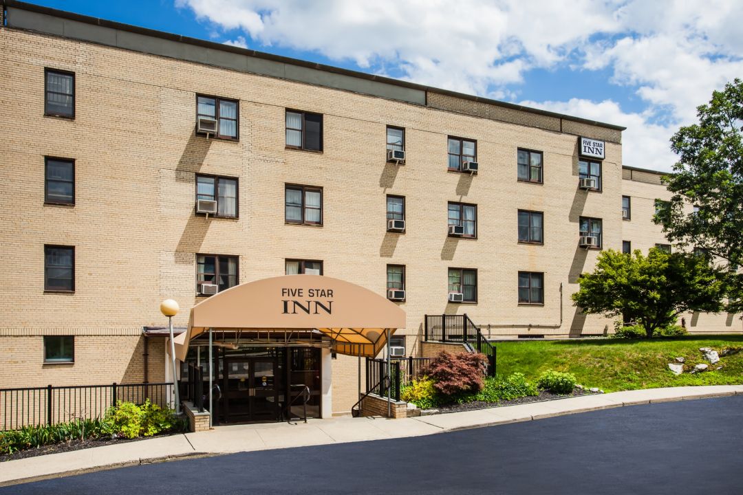 Ihg Army Hotels Five Star Inn On West Point - 