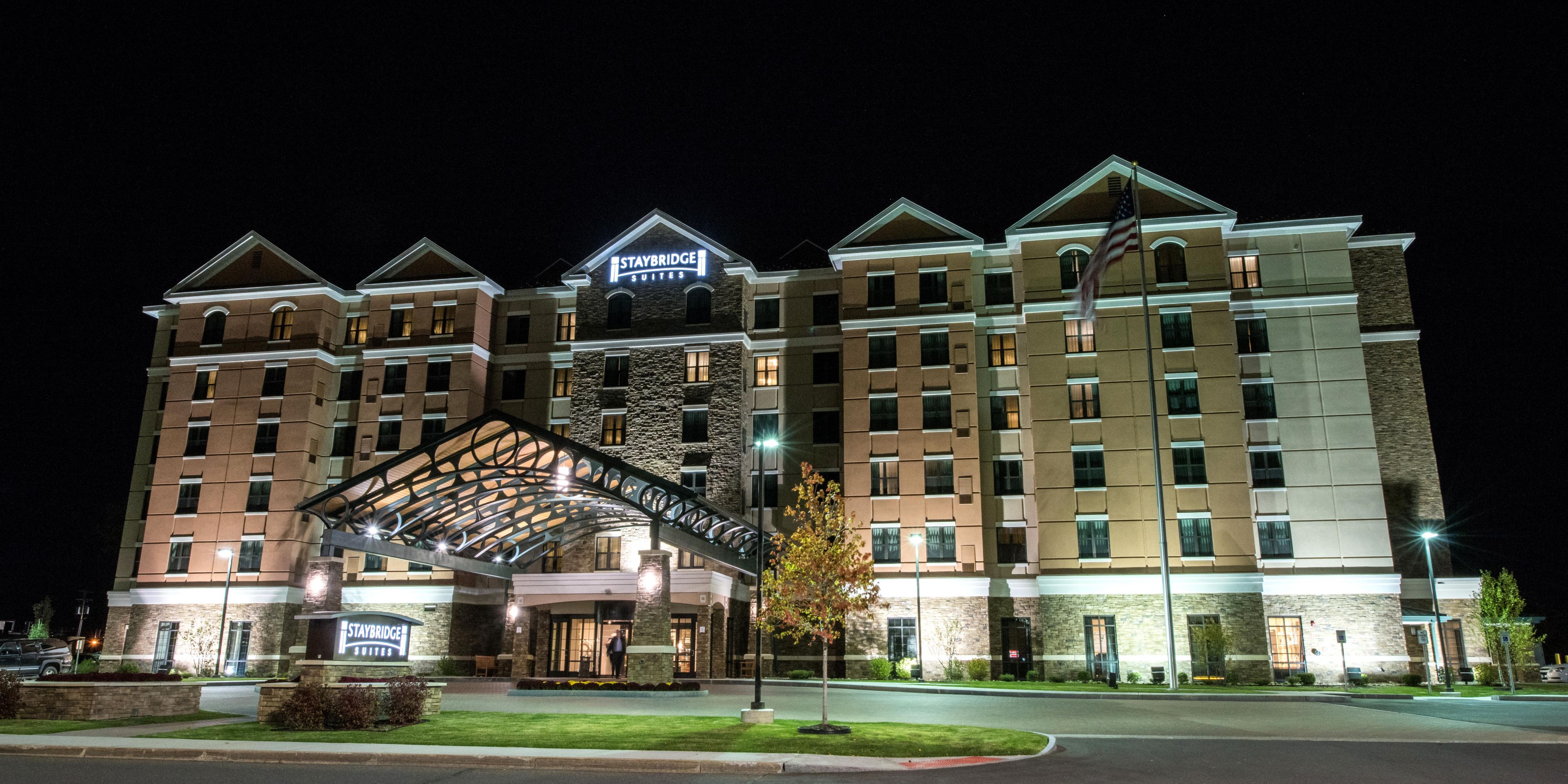 Albany Airport Hotels With Pools Staybridge Suites Albany Wolf