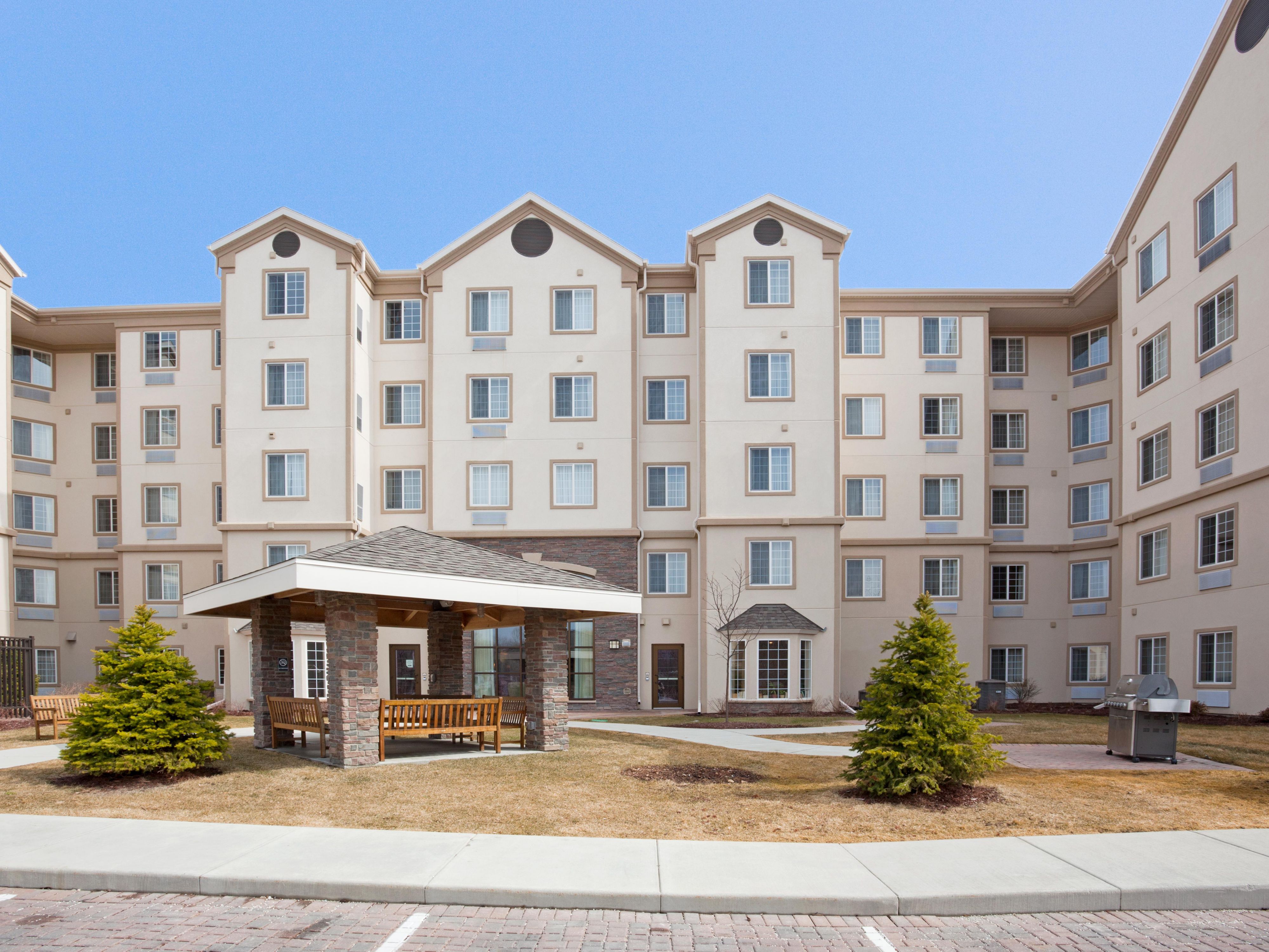Hotels Near Rave Milwaukee 31 - umbb6xm