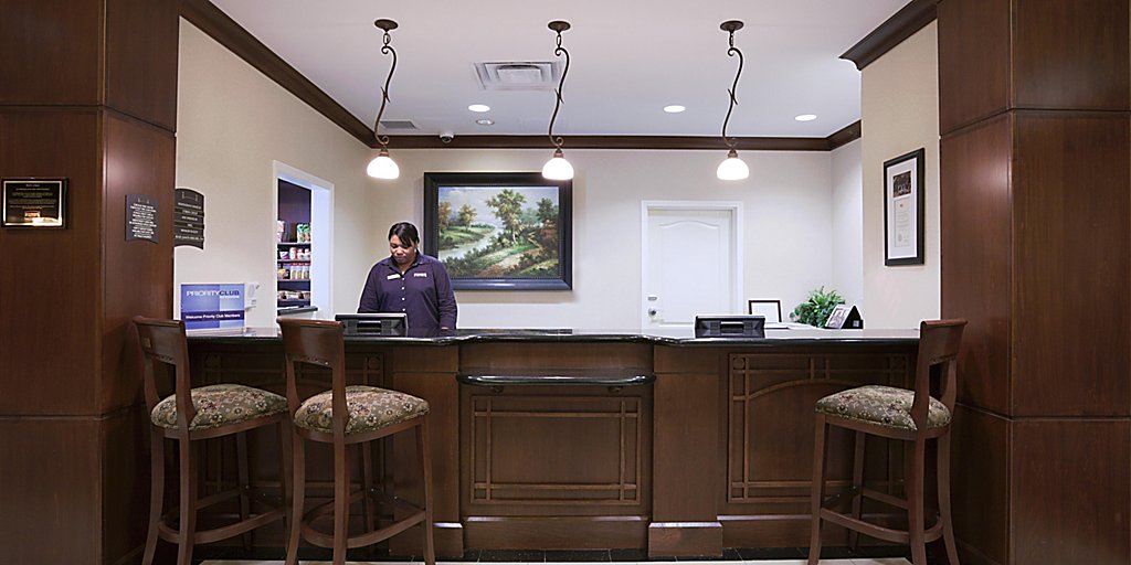 Staybridge Suites Lafayette Airport Room Pictures Amenities