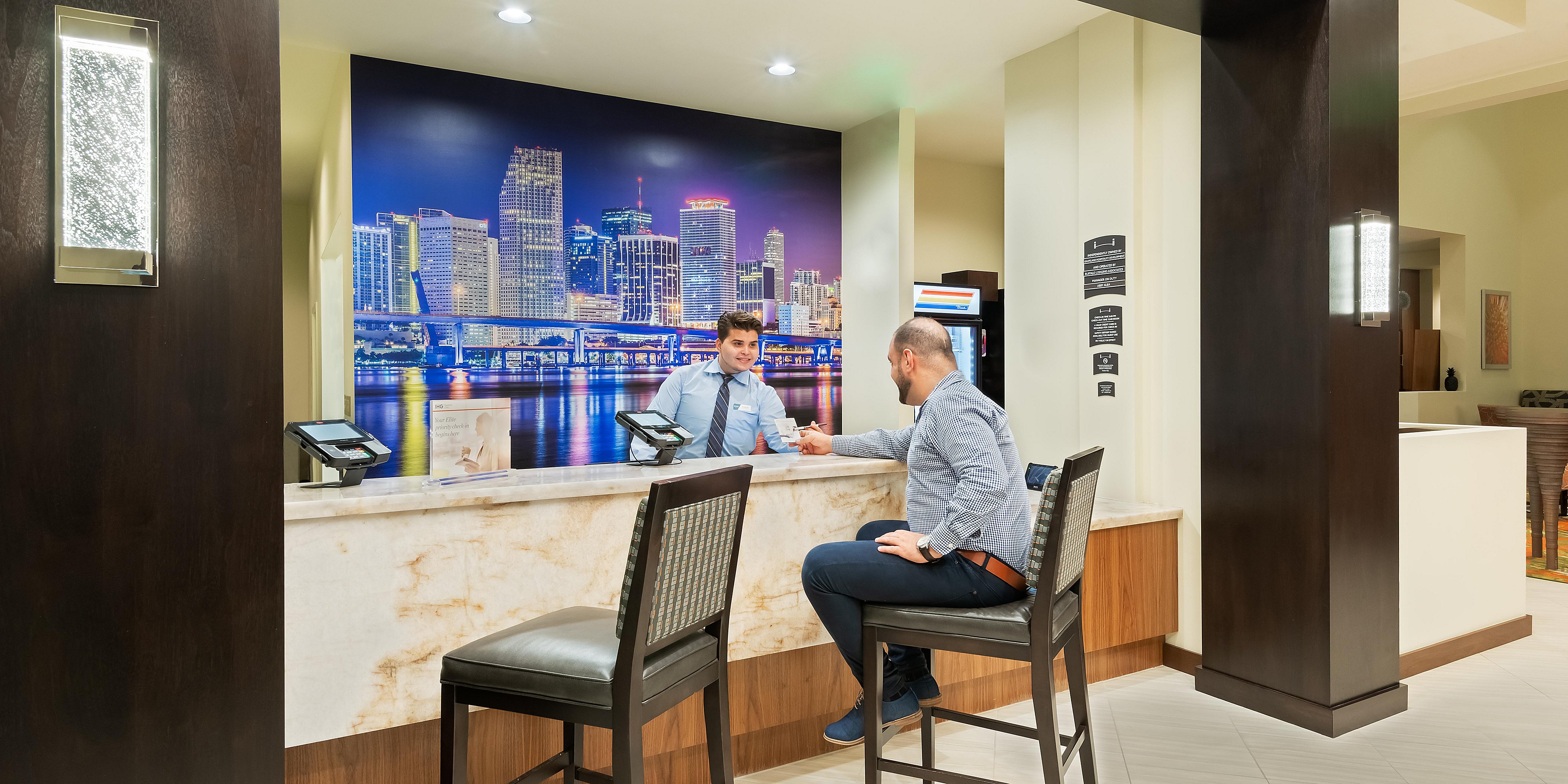 Miami Hotels Near Airport Staybridge Suites Miami International