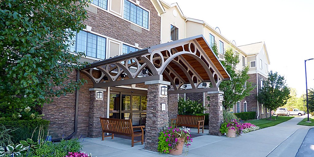 Pet Friendly Extended Stay Novi Hotels Staybridge Suites Detroit