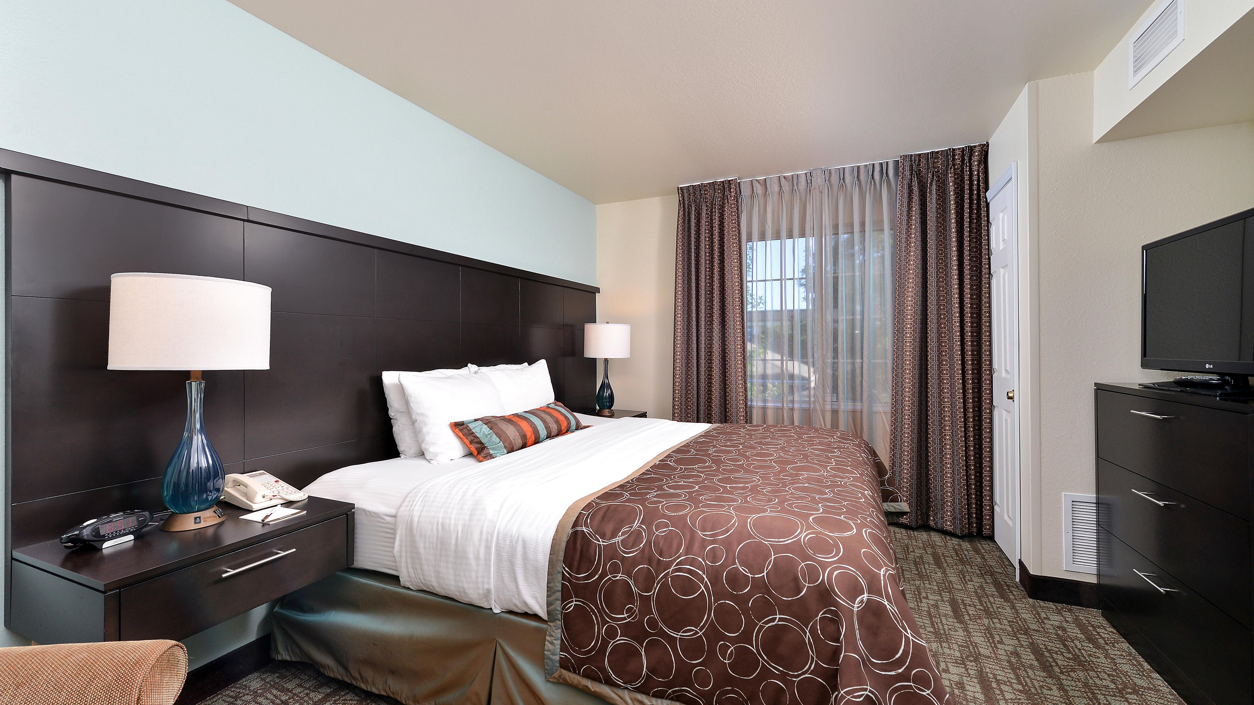 Sioux Falls Hotels Staybridge Suites Sioux Falls At Empire