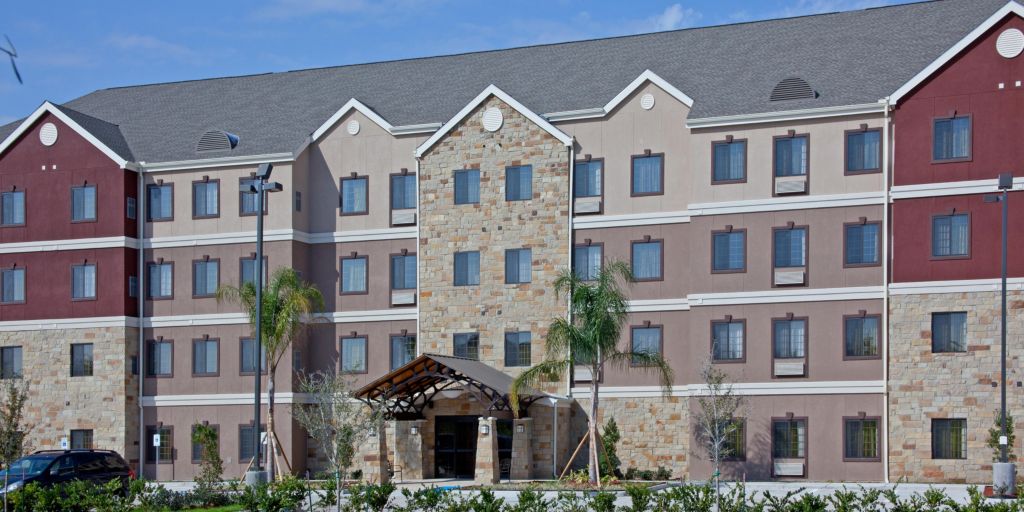 Thb Comfort Suites Stafford Hotel In Stafford
