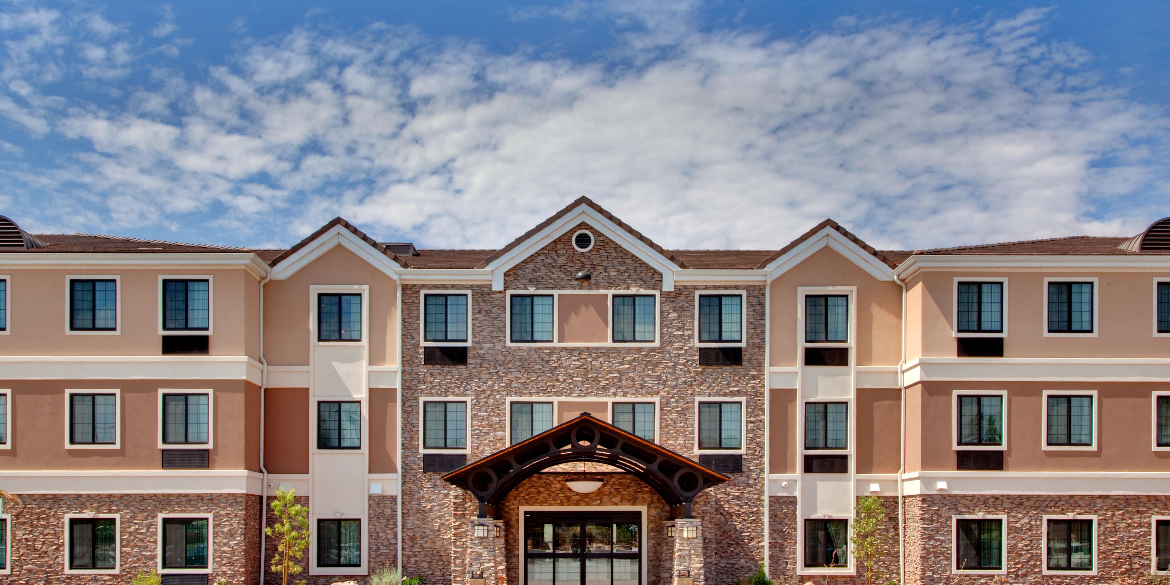 Hotel Suites In Tucson Az Staybridge Suites Tucson Airport