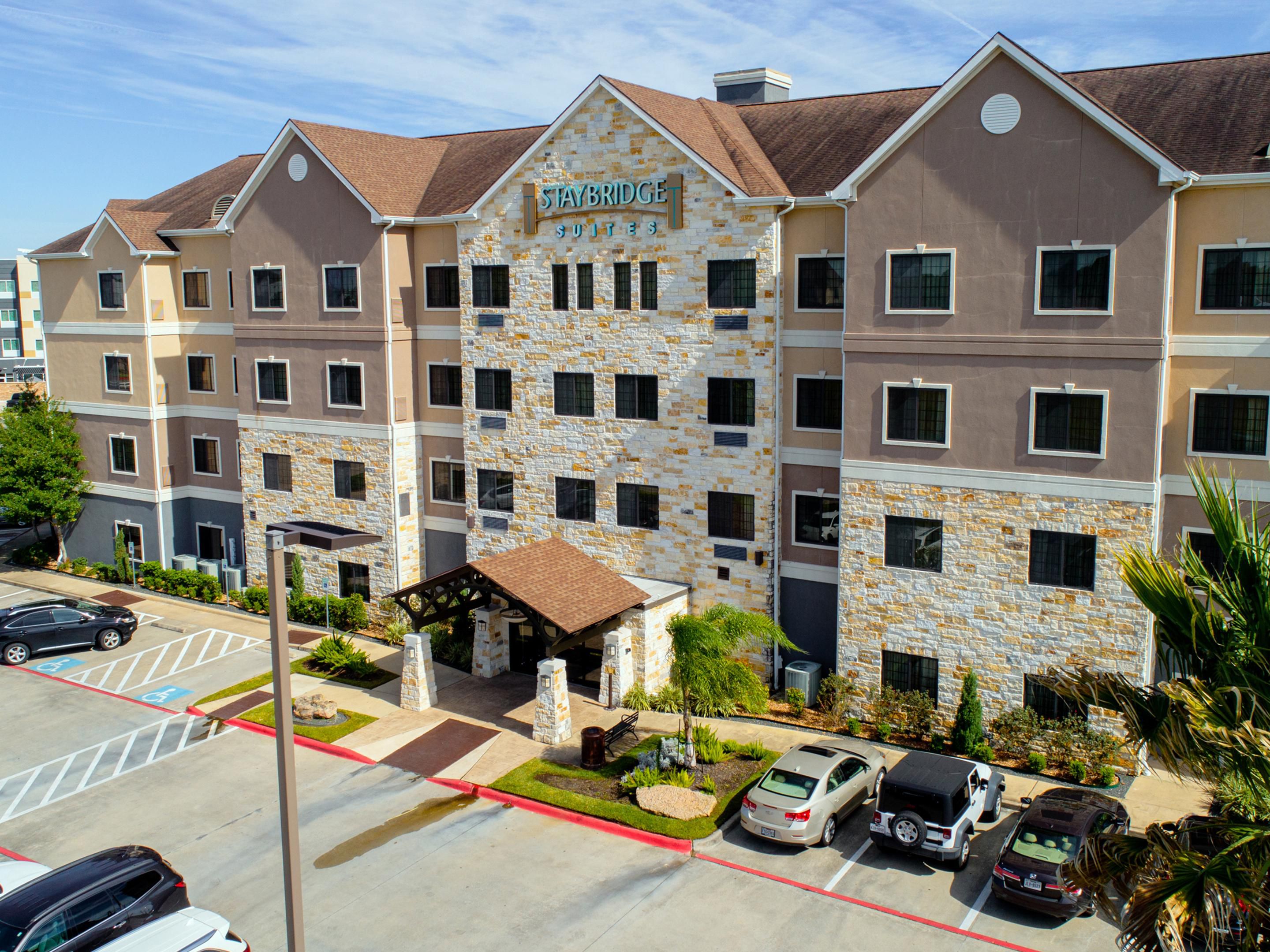 Pet Friendly Extended Stay Hotel Webster Tx Staybridge Suites